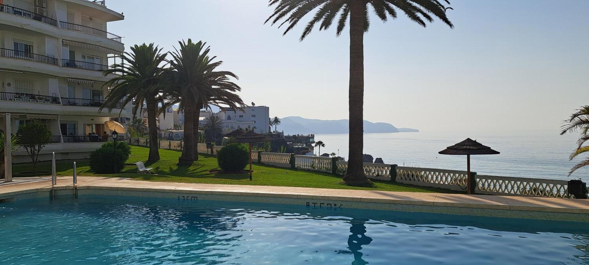 Appartamento Acapulco Playa Beautiful Seaview Nerja Esterno foto